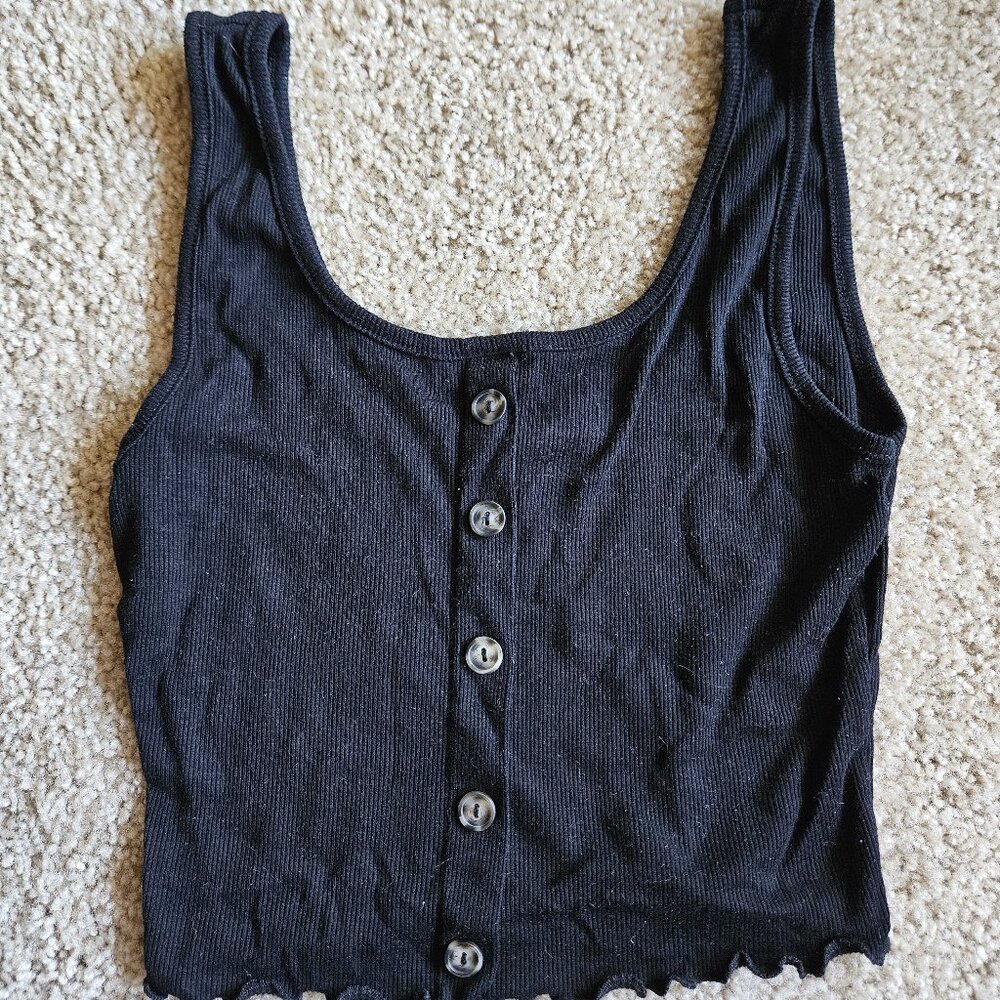 Target Live in the Moment Black Lettuce Edge Cropped Tank Top with Buttons Small